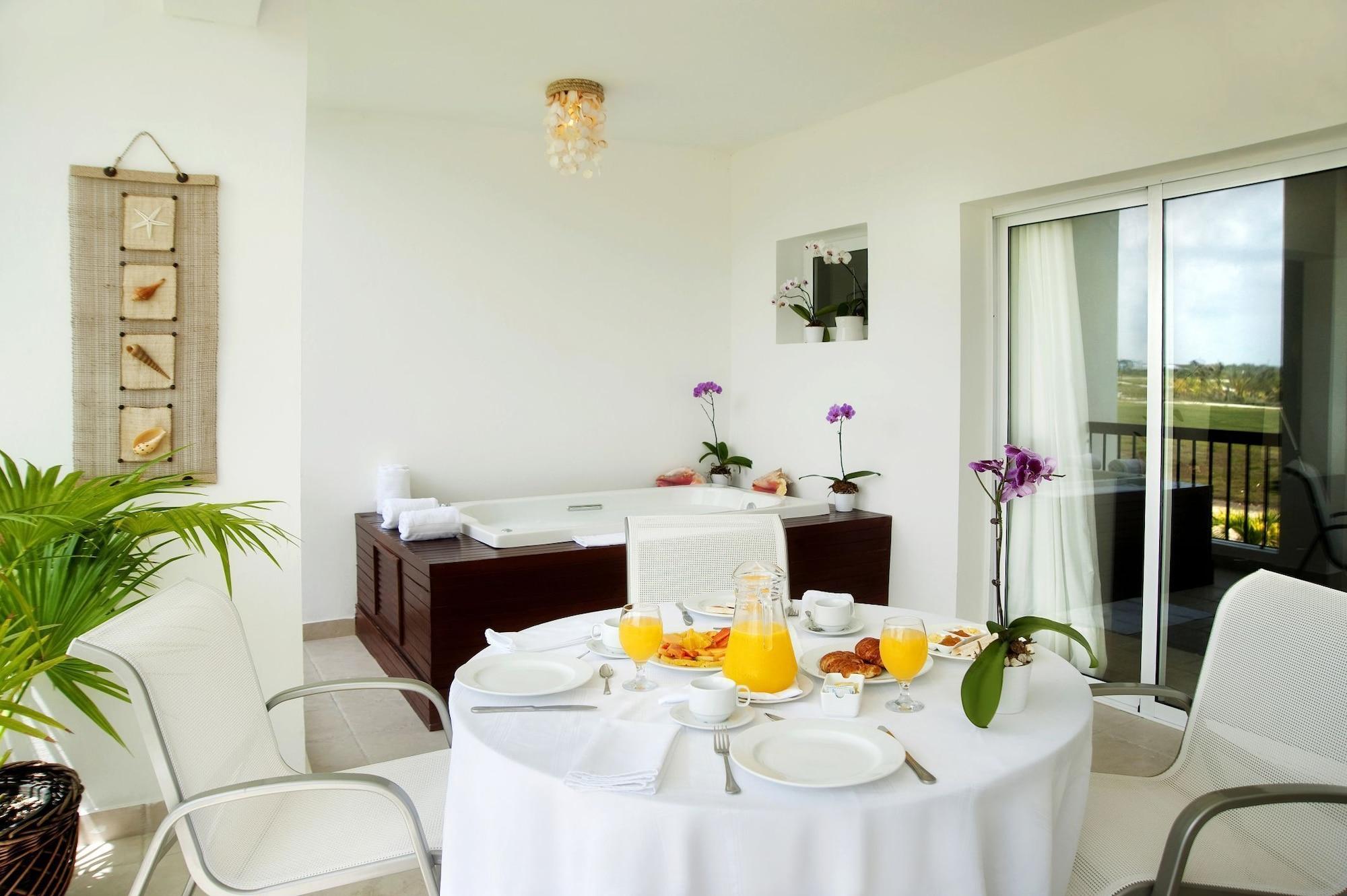 Aparthotel Karibo 3*