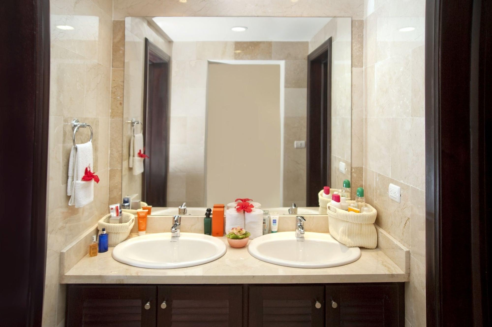 Karibo Aparthotel 3*