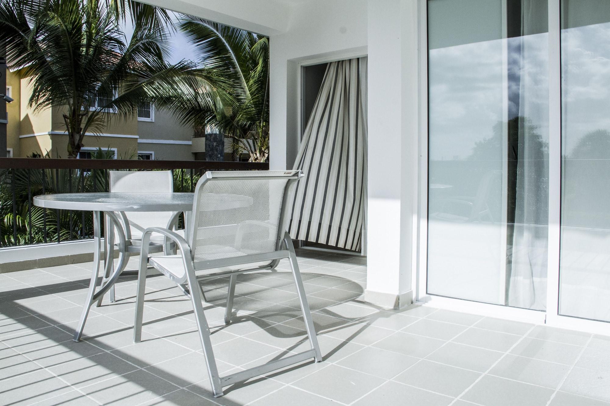Aparthotel Karibo 3*