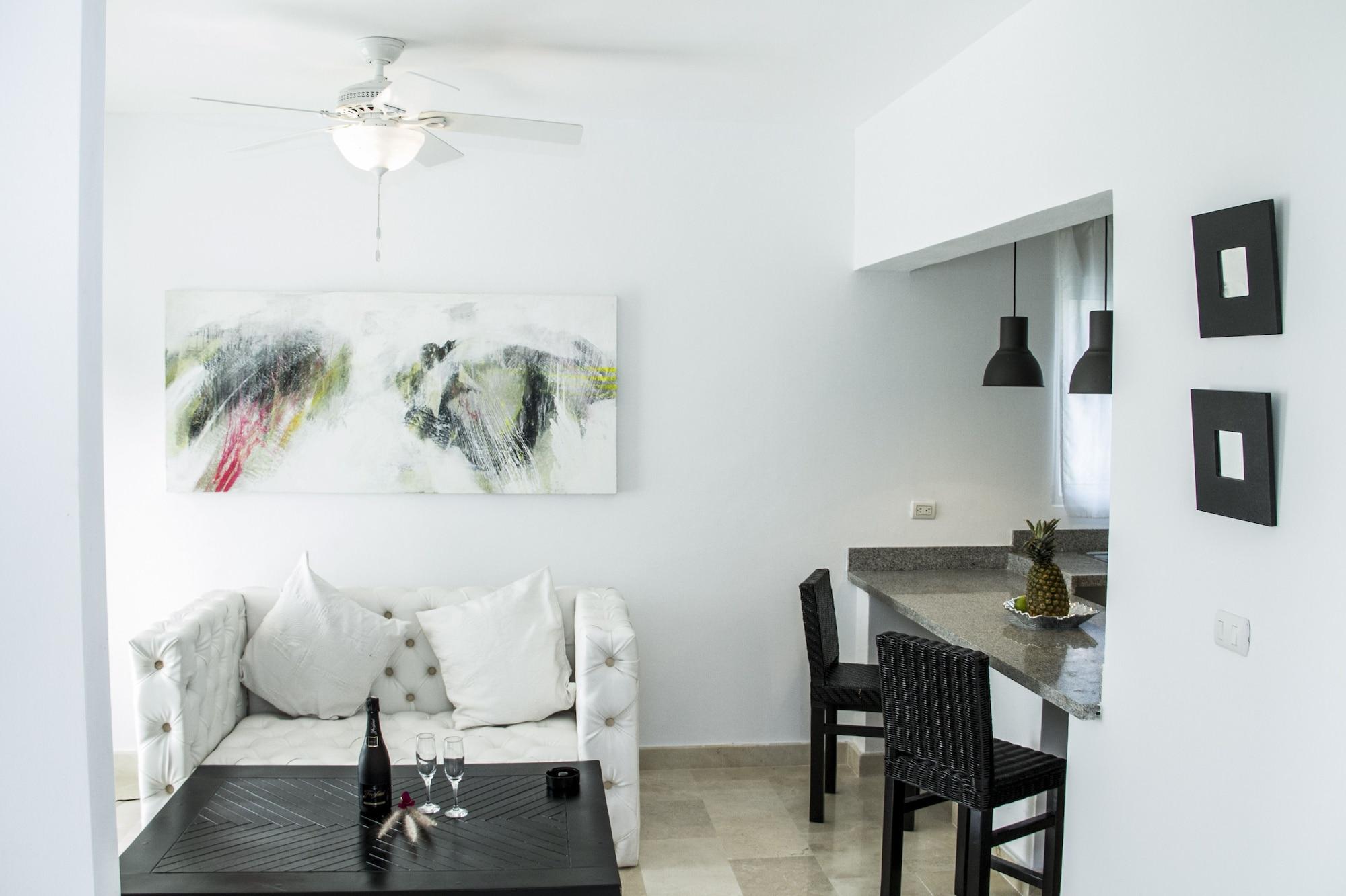 Aparthotel Karibo 3*